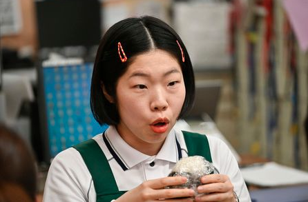 猫背椿
